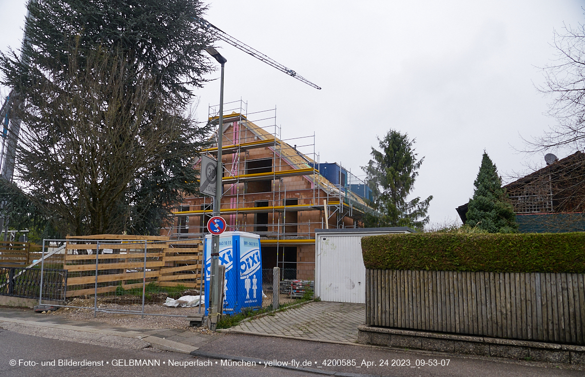 24.04.2023 - Baustelle Niederalmstraße 16 in Neuperlach